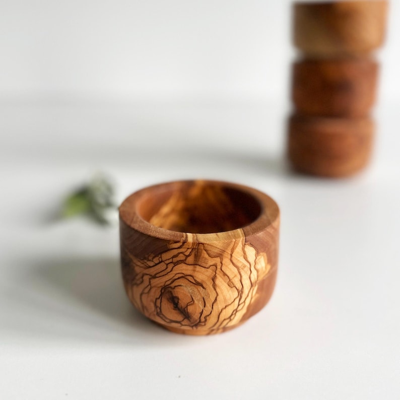 Handcrafted Olive Wood Snack Bowl – Rustic Mediterranean Serving Dish